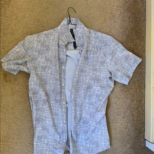 Lululemon Ventlight Mesh Short Sleeve Button Down - Gray/White, Size: XL